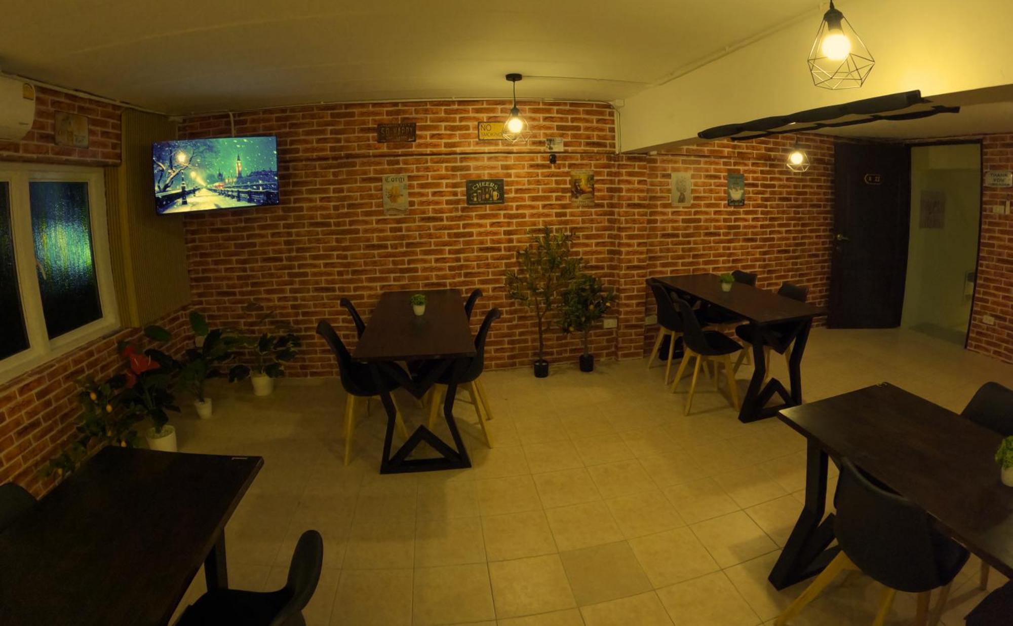 Kpop Hostel Karon Exterior foto