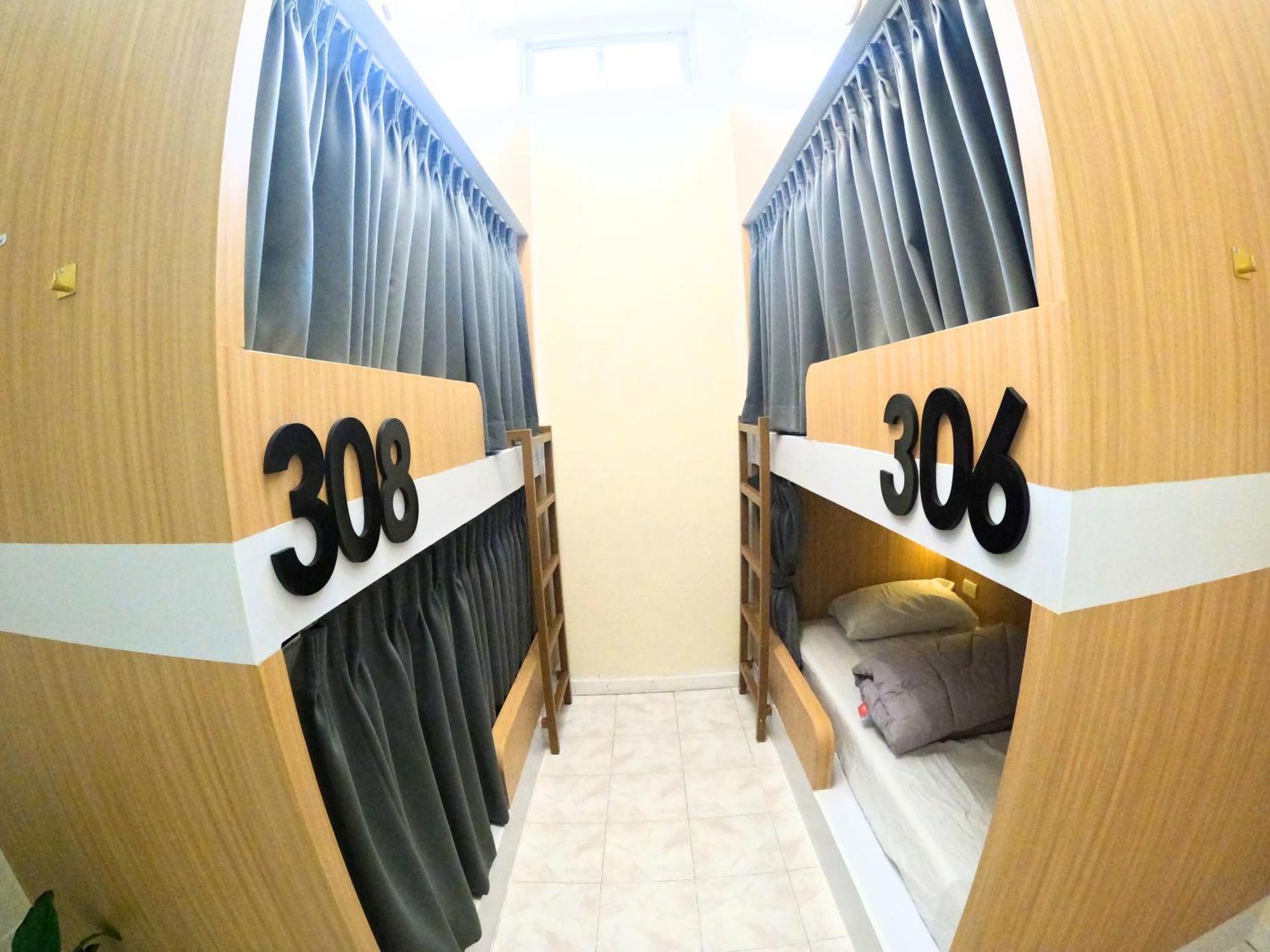 Kpop Hostel Karon Exterior foto